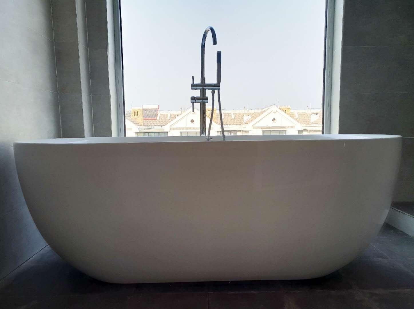 别墅院子维护与管理_联排别墅与大平层优缺点对比_别墅装电梯