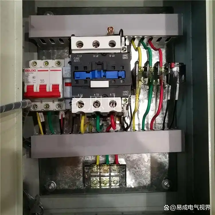 货梯升降平台继电器如何接线_接触器接线步骤_配电箱接触器接线方法