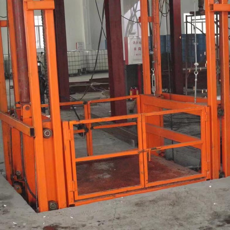 导轨式液压升降机安装维护_导轨式液压升降货梯主体结构_升降机货梯如何选择