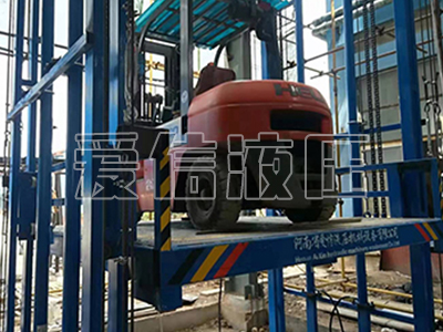 制造工厂安装的导轨式液压升降货梯该如何维修保养？