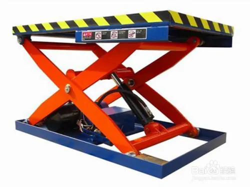 升降机选购指南_无基坑货运升降货梯如何选购_山东中运升降机